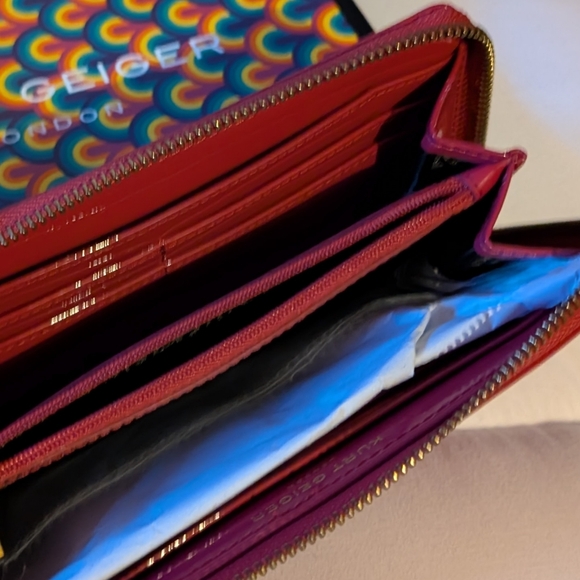 Kurt Geiger Chelsea (Pink/Fuchsia) Patent Leather Clutch (NWT) - Picture 4 of 16